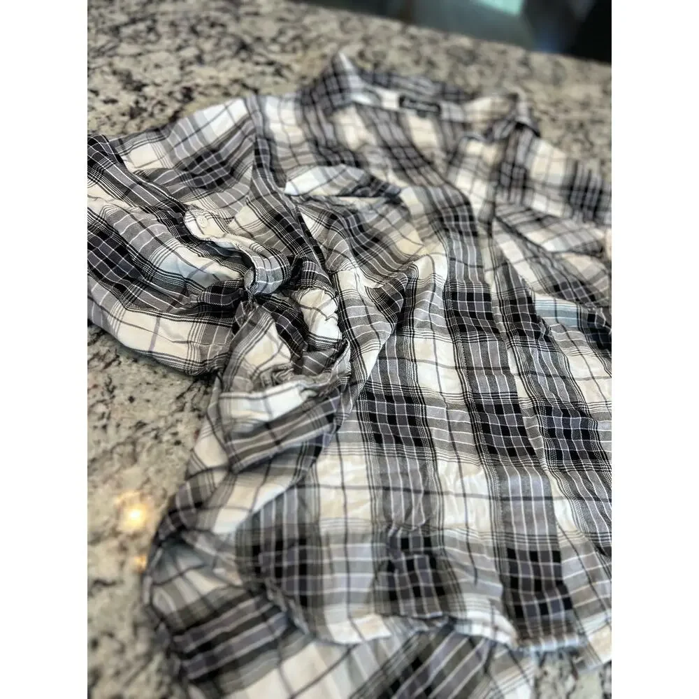 Sam Edelman women’s top size M button up high low tunic style - Picture 3 of 9